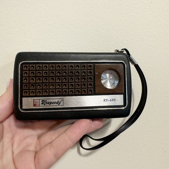 VINTAGE RHAPSODY SOLID STATE AM POCKET RADIO MODEL RY-649 - Picture 1 of 4